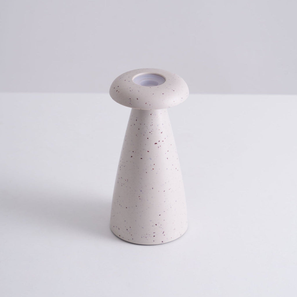 Nokava – Rechargeable Mushroom Table Lamp with Contemporary Design