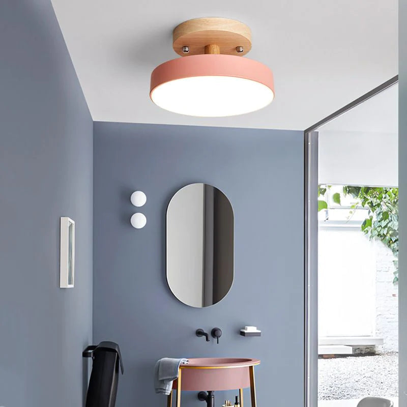 NordAcorn: Wooden Ceiling Light in Scandinavian Style – Modern LED Surface-Mounted Lamp for Hallway & Bedroom