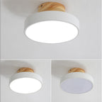 NordAcorn: Wooden Ceiling Light in Scandinavian Style – Modern LED Surface-Mounted Lamp for Hallway & Bedroom