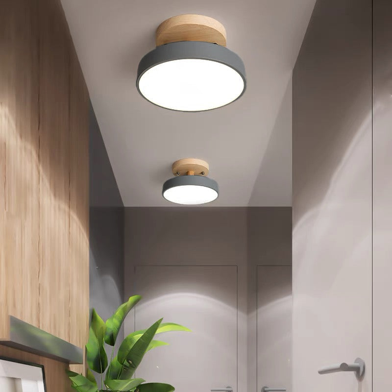 NordAcorn: Wooden Ceiling Light in Scandinavian Style – Modern LED Surface-Mounted Lamp for Hallway & Bedroom