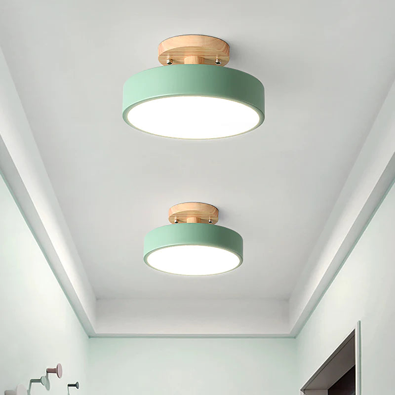 NordAcorn: Wooden Ceiling Light in Scandinavian Style – Modern LED Surface-Mounted Lamp for Hallway & Bedroom