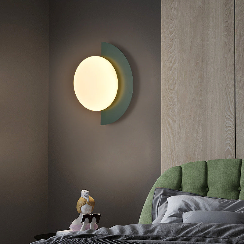 NordEver: LED Wall Light Half Circle – Modern Wall Light & Design