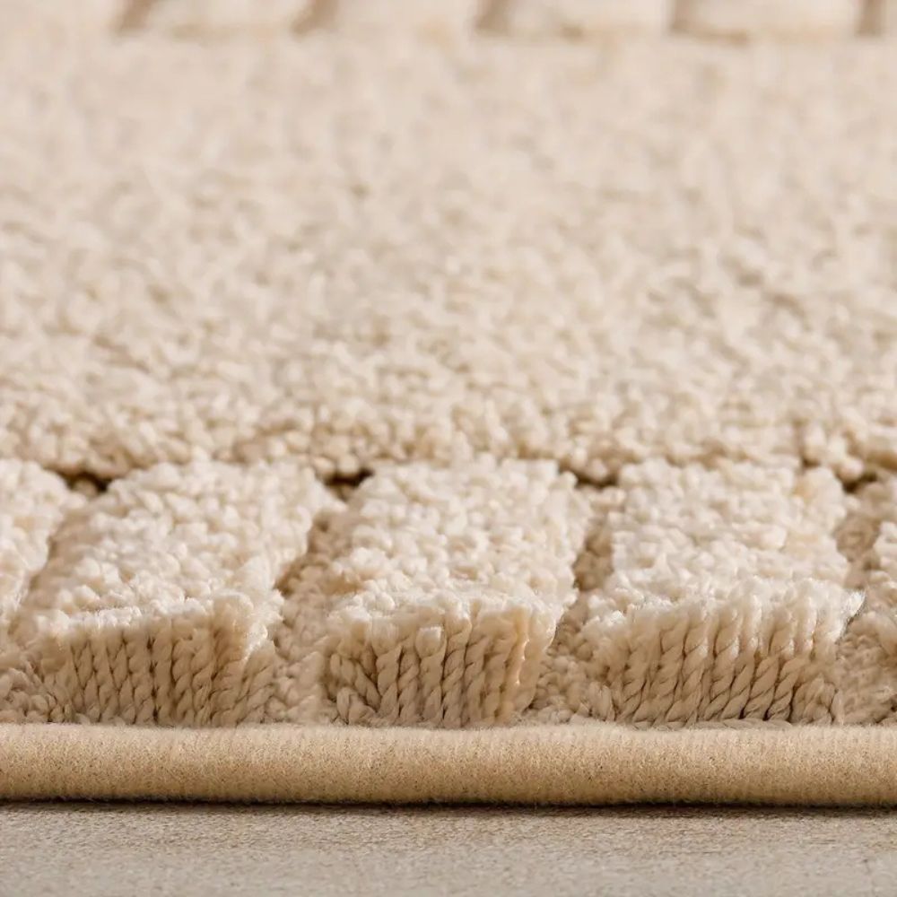 NordLinen: Non-Slip Bath Mat in Stripe Design – Soft, Absorbent & Washable