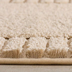 NordLinen: Non-Slip Bath Mat in Stripe Design – Soft, Absorbent & Washable