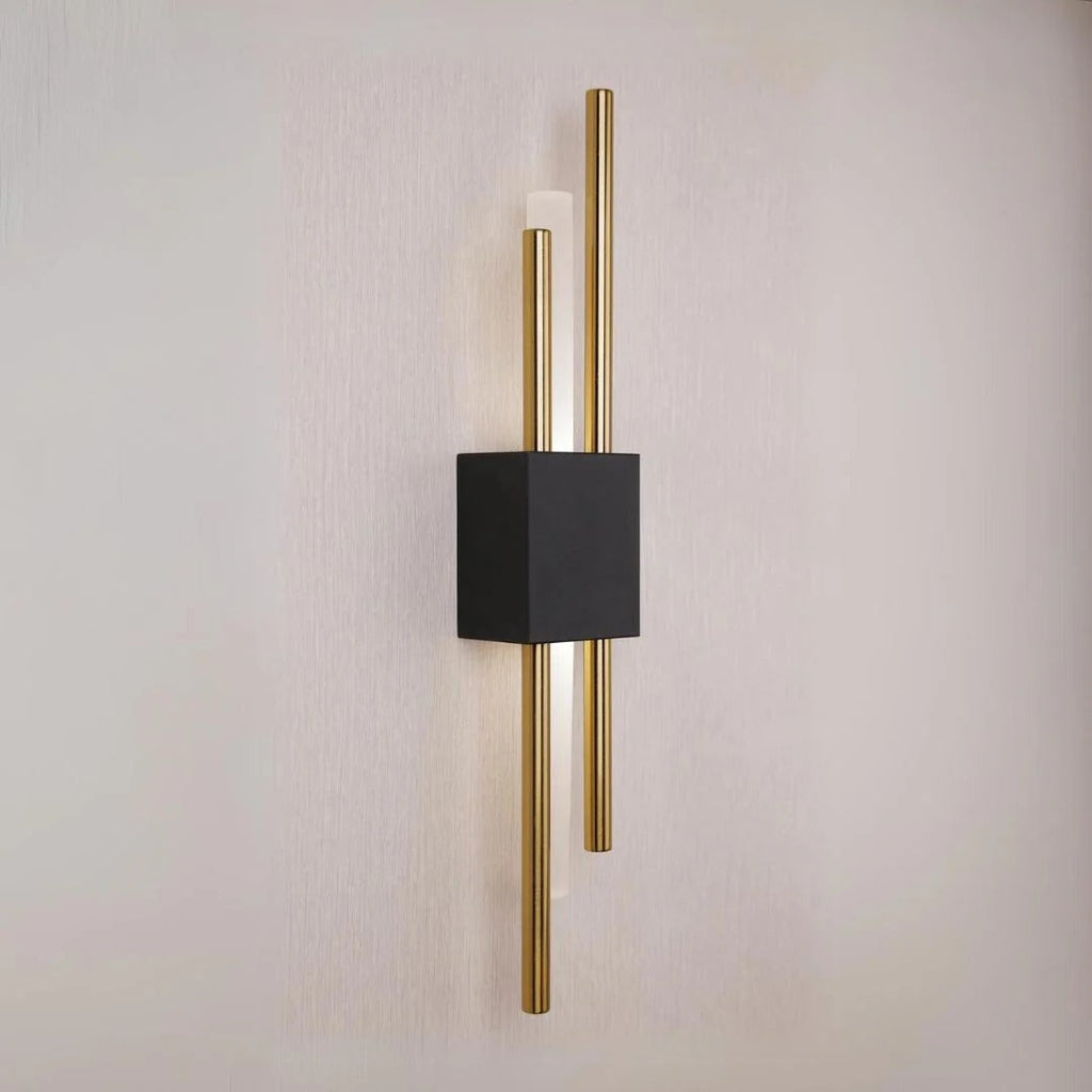 NordicGlanz: Black LED Wall Light Modern – Luxurious Design with Gold for Living & Dining Rooms