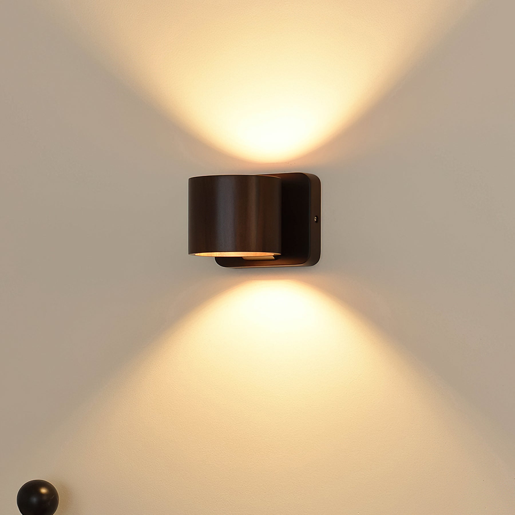 Norrick - Wall Lamp