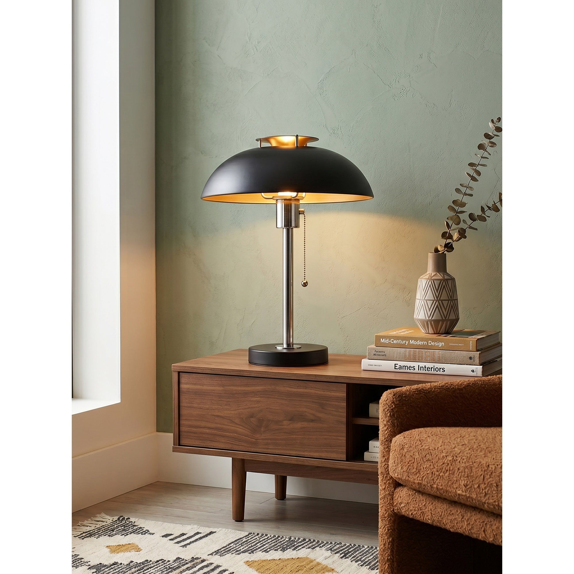 Nova Iron Dome Retro Table Lamp