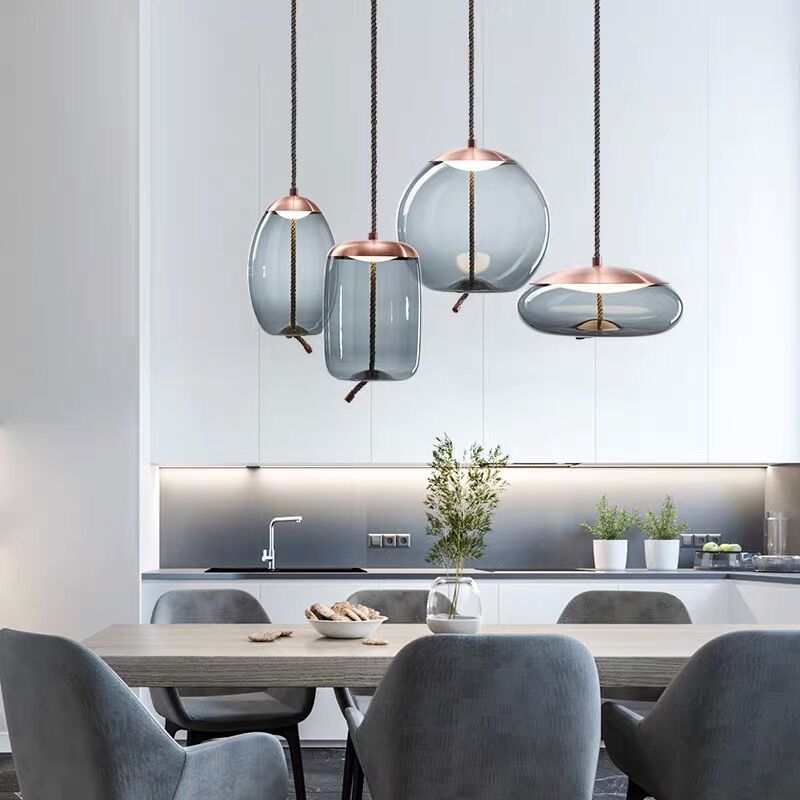 Isolara - Ceiling lamp in rose gold with rope accent