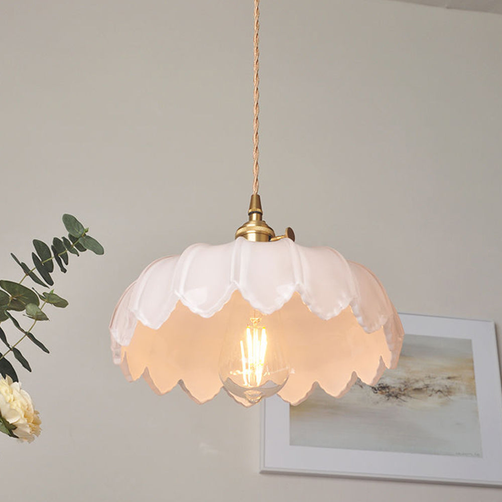 Bela Vintage Flower Pendant Lamp | Glass Shade, Brass Finish