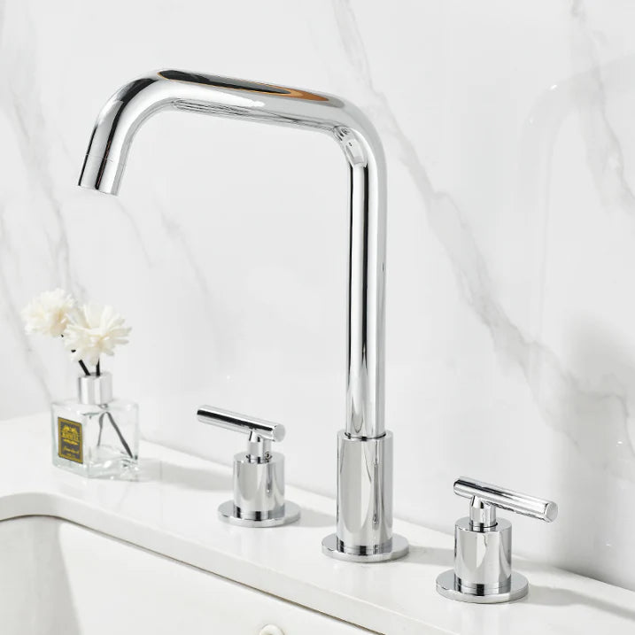 AquaVente: 3-Hole Bathroom Faucet – Classic & Functional
