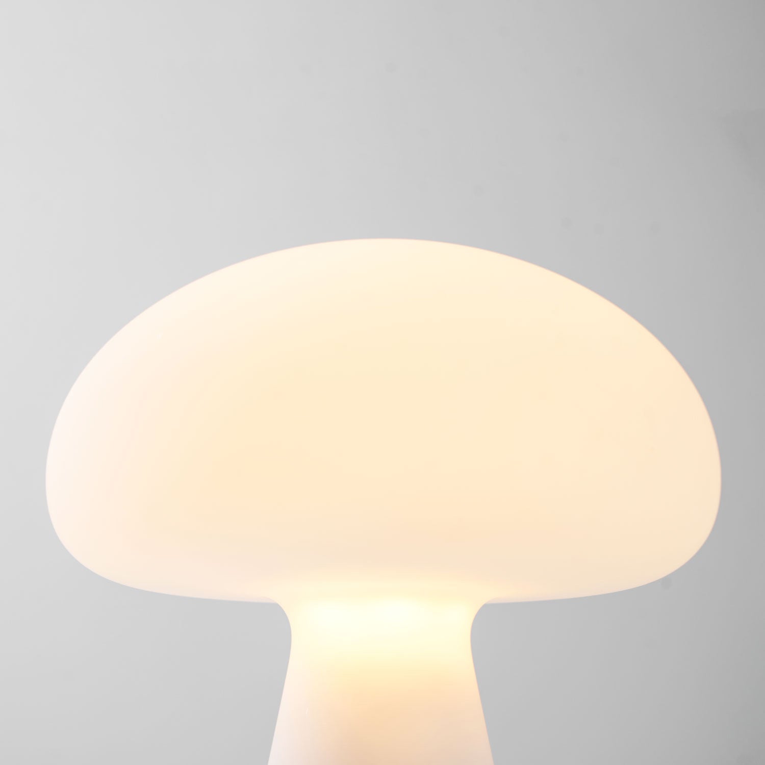 Obello Portable Cordless LED Table Lamp
