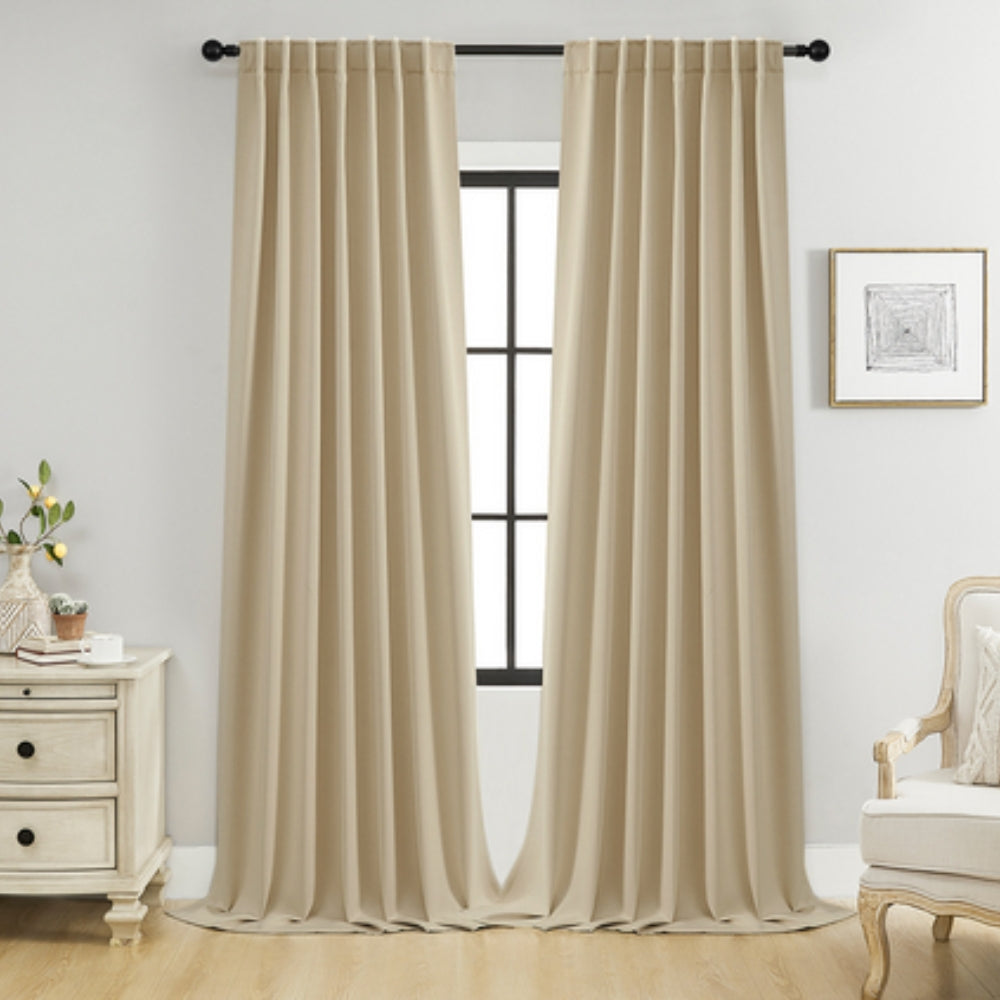 EcoGuard: Blackout Curtain with Thermal Insulation – Energy Efficient & Easy Care for Modern Spaces