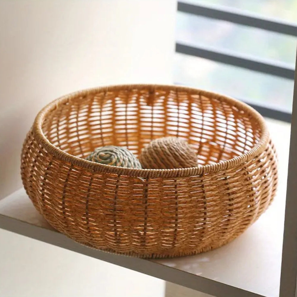 EcoStyle: Round Rattan Basket – Robust, Stylish & Versatile for Supplies & Accessories