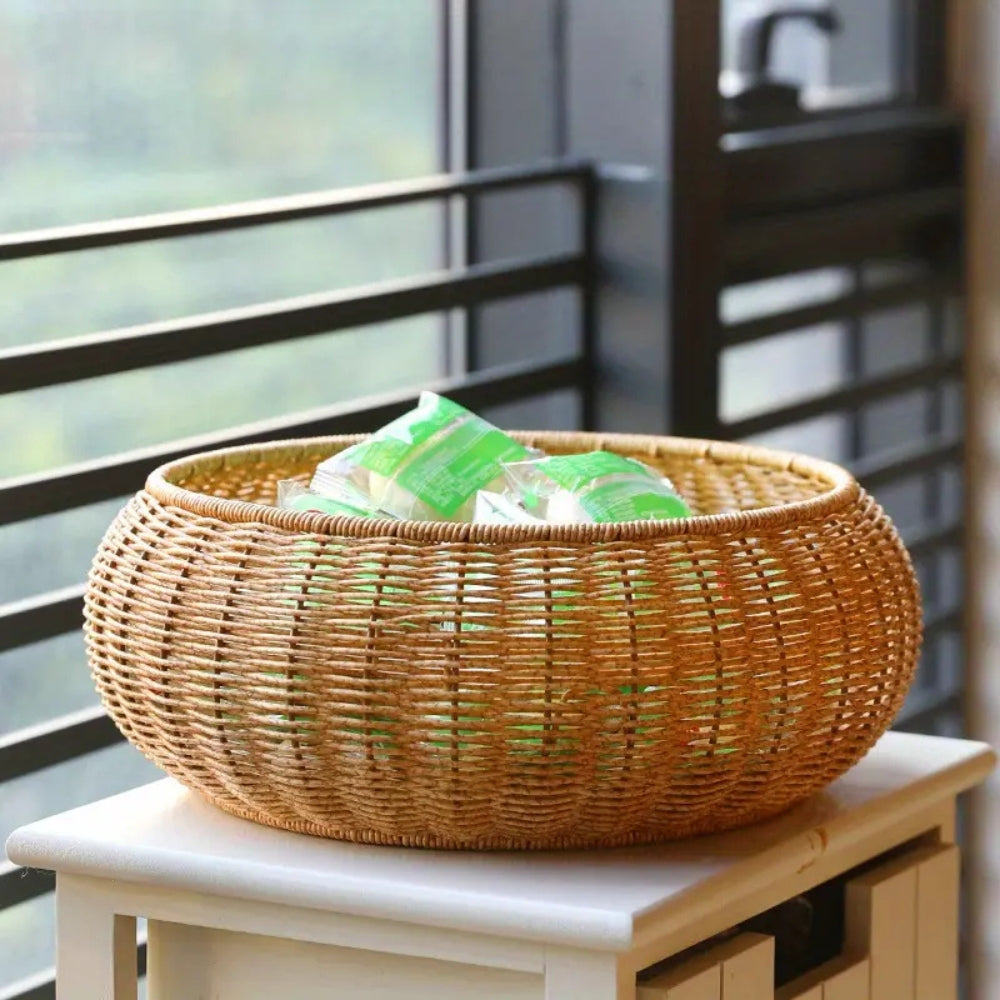 EcoStyle: Round Rattan Basket – Robust, Stylish & Versatile for Supplies & Accessories