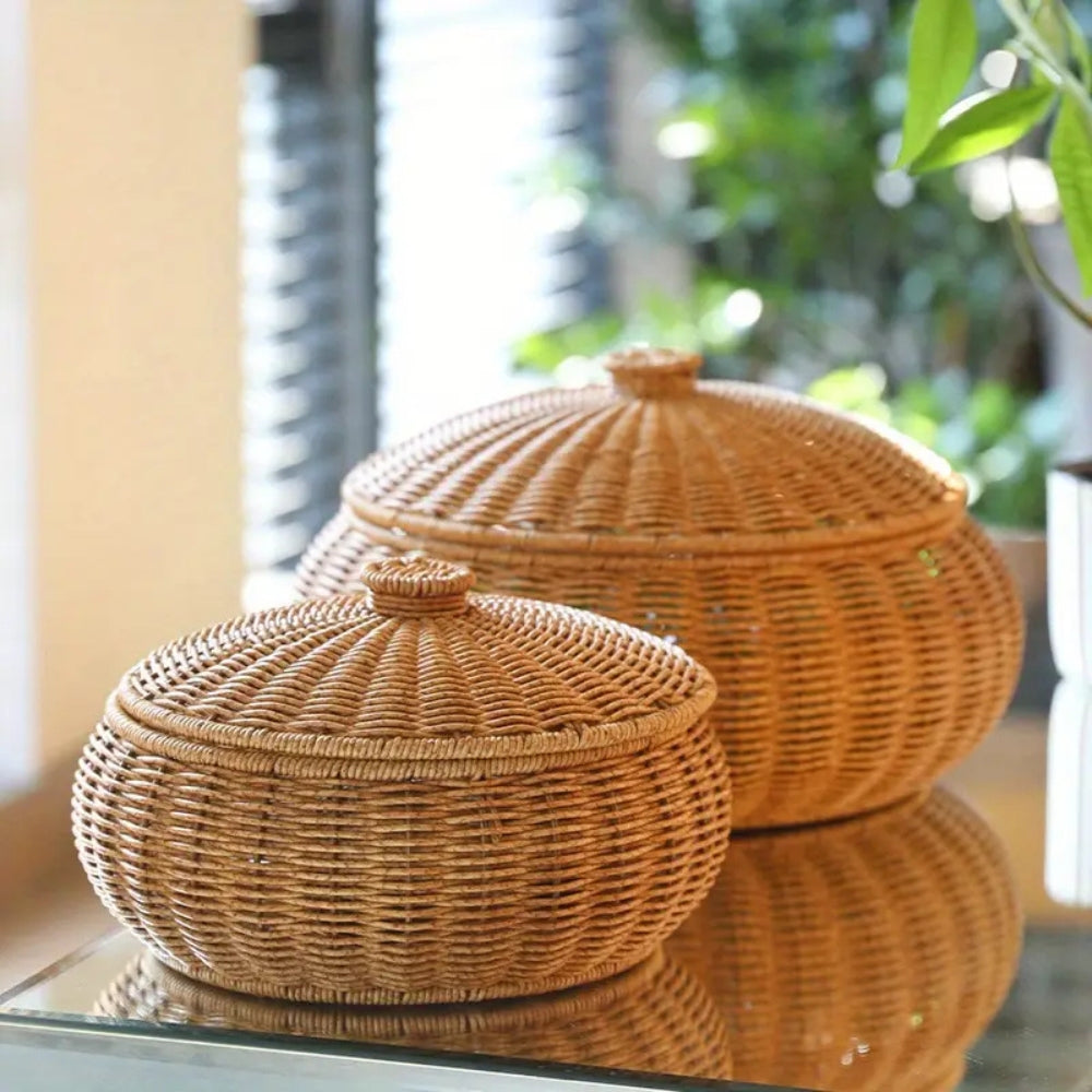 EcoStyle: Round Rattan Basket – Robust, Stylish & Versatile for Supplies & Accessories