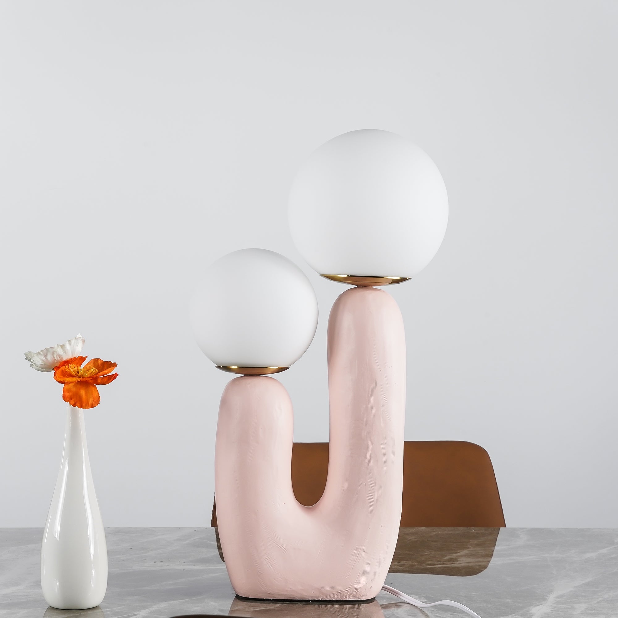 Oo Rough Cactus Twin-Globe Table Lamp