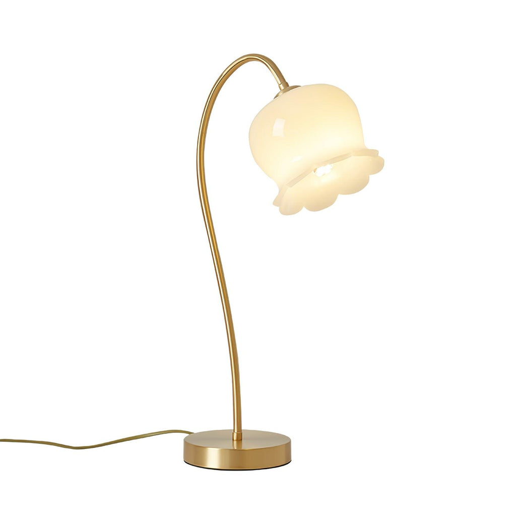 Floravyn – Flower-shaped Table Lamp with Natural Design