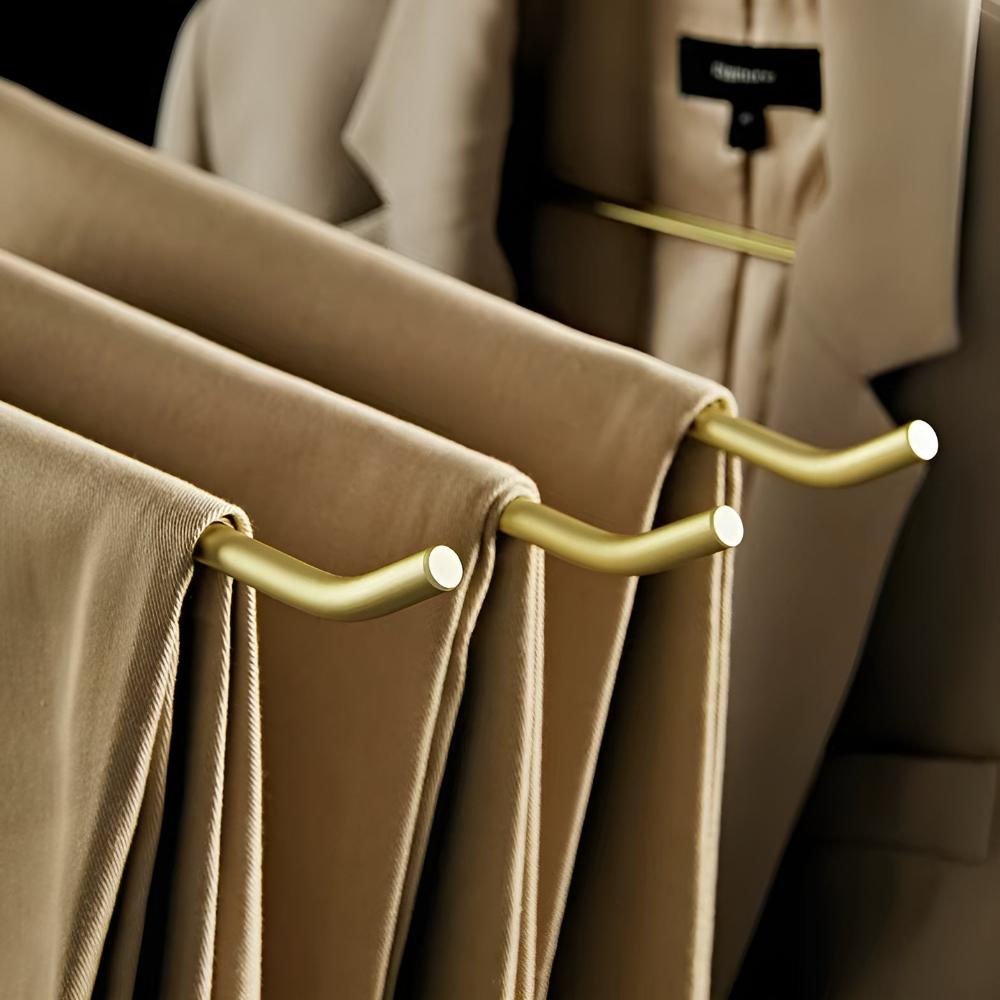 OrdnungSlim: Metal Hangers in Minimalist Design – Robust, Space-Saving & Versatile for Clothing (Set of 5)