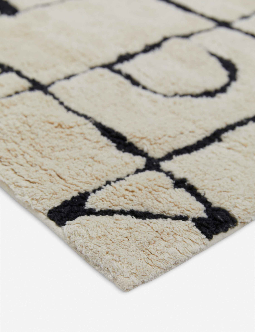 Bela Bath Mat | Plush Cotton, Machine Washable