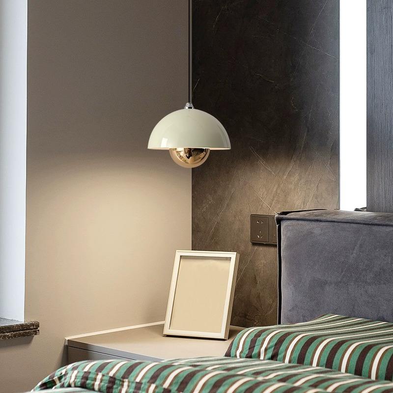 PodLumo: Pendant Light with Pod Shape & Integrated LED, Manually Dimmable – for Dining Areas & Work Zones