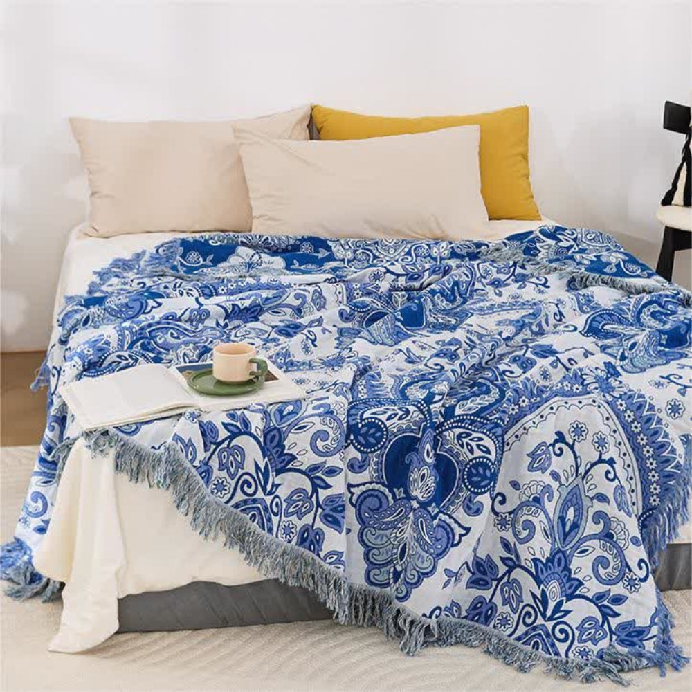 PaisleyDream: Cotton Blankets with Elegant Paisley Pattern & Decorative Tassels – for Sofa & Bedroom