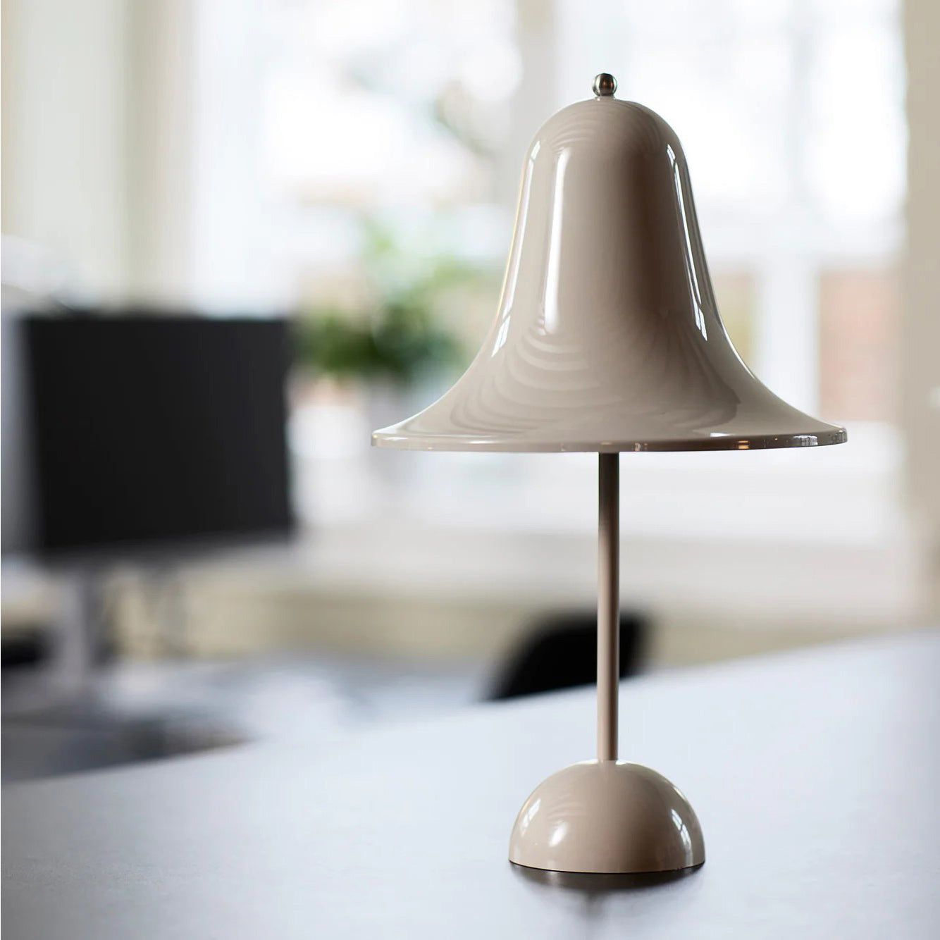 Flared Bell Cordless Table Lamp