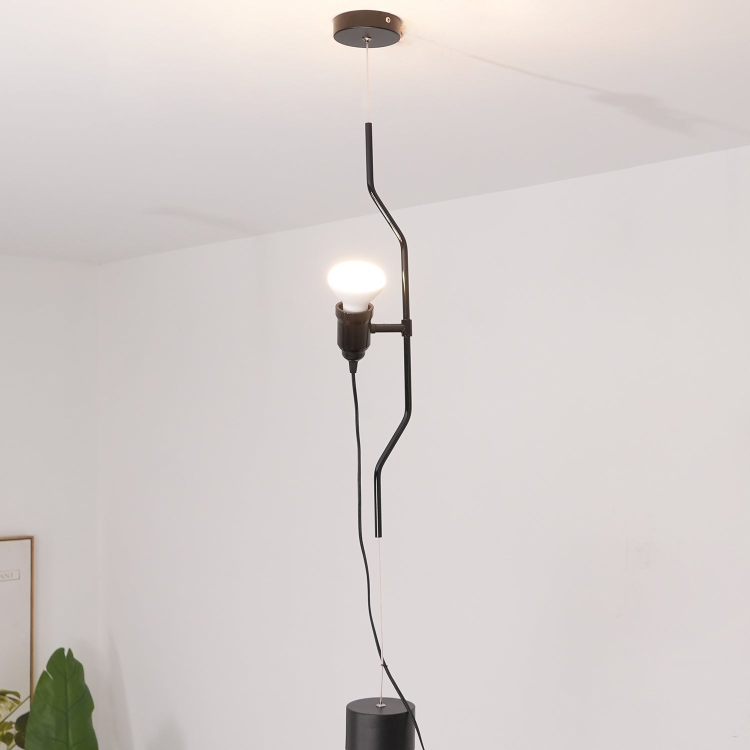 Adjustable Spotlight Tension Pendant Light
