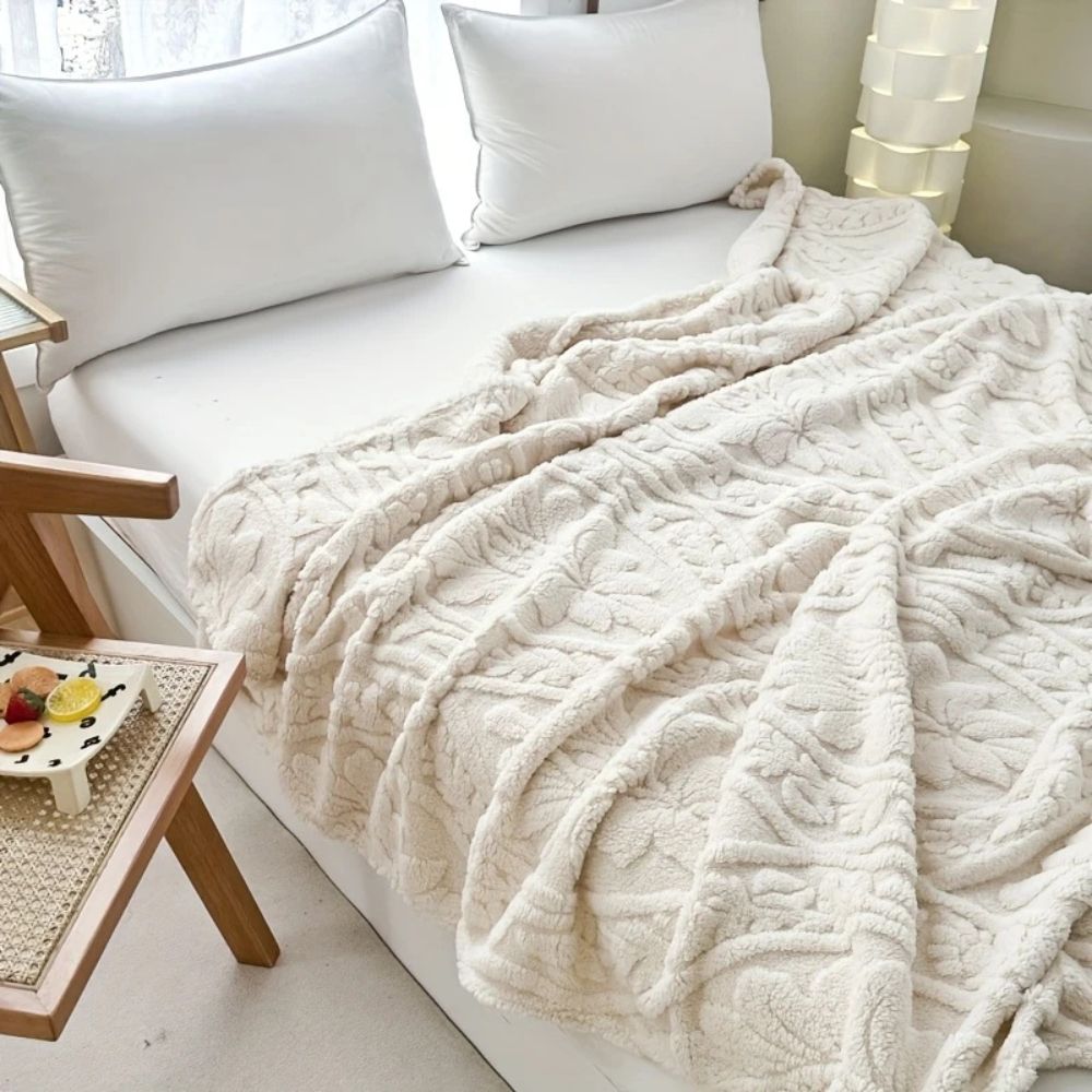 ParisLoom: Jacquard Fleece Blanket – Soft Sofa & Bed Blanket in French Design