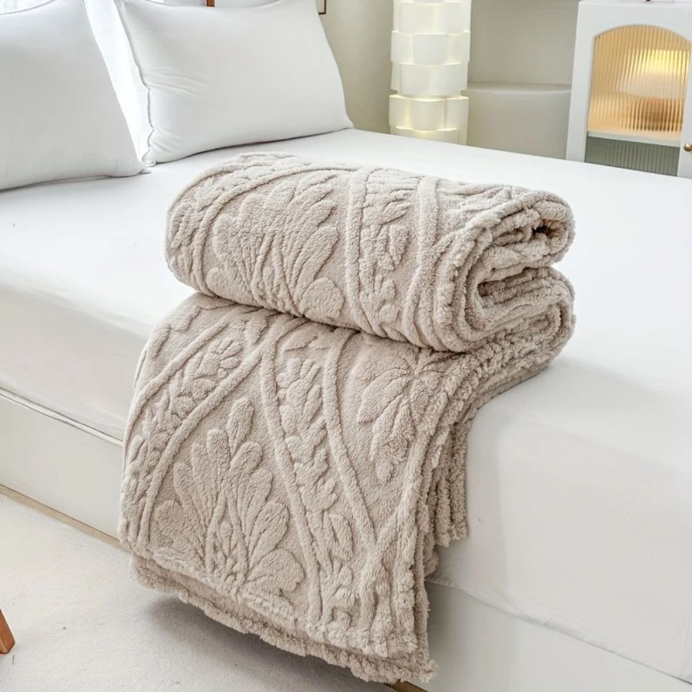 ParisLoom: Jacquard Fleece Blanket – Soft Sofa & Bed Blanket in French Design