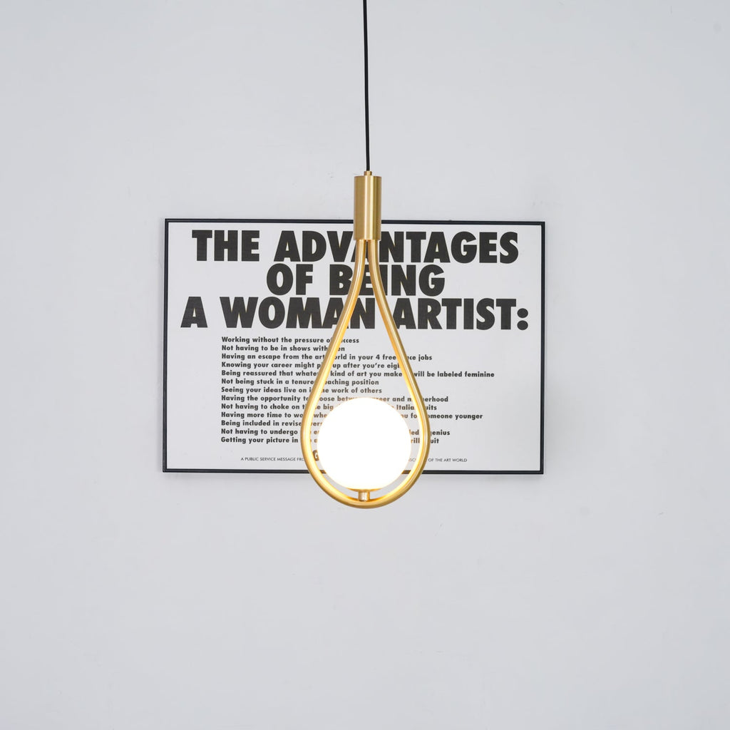 Selvione – Ceiling lamp with Pearl cluster and Elegant light structure