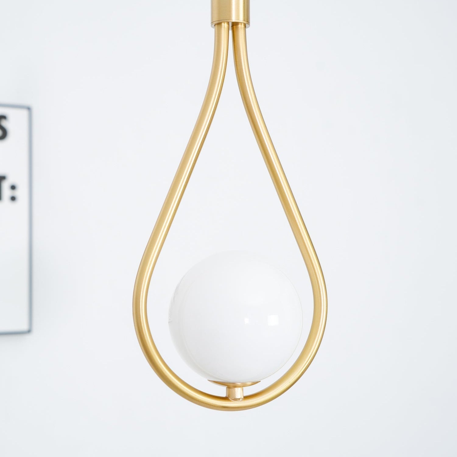 Selvione – Ceiling lamp with Pearl cluster and Elegant light structure