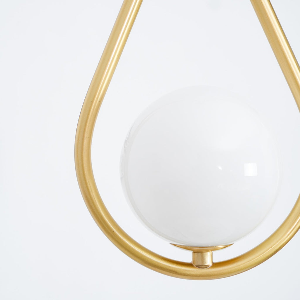 Selvione – Ceiling lamp with Pearl cluster and Elegant light structure