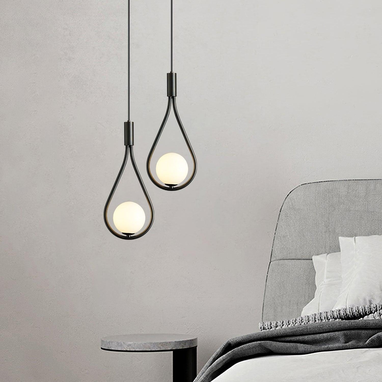 Selvione – Ceiling lamp with Pearl cluster and Elegant light structure