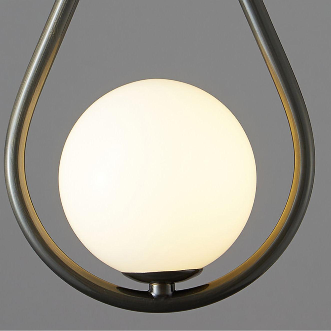 Selvione – Ceiling lamp with Pearl cluster and Elegant light structure