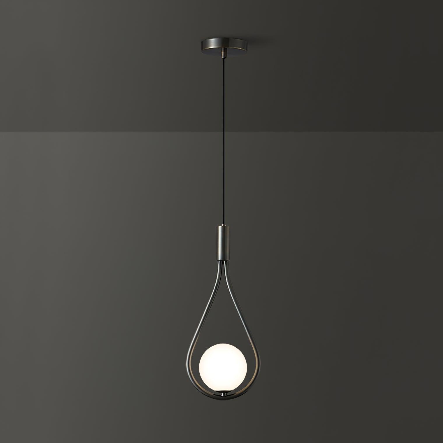 Selvione – Ceiling lamp with Pearl cluster and Elegant light structure
