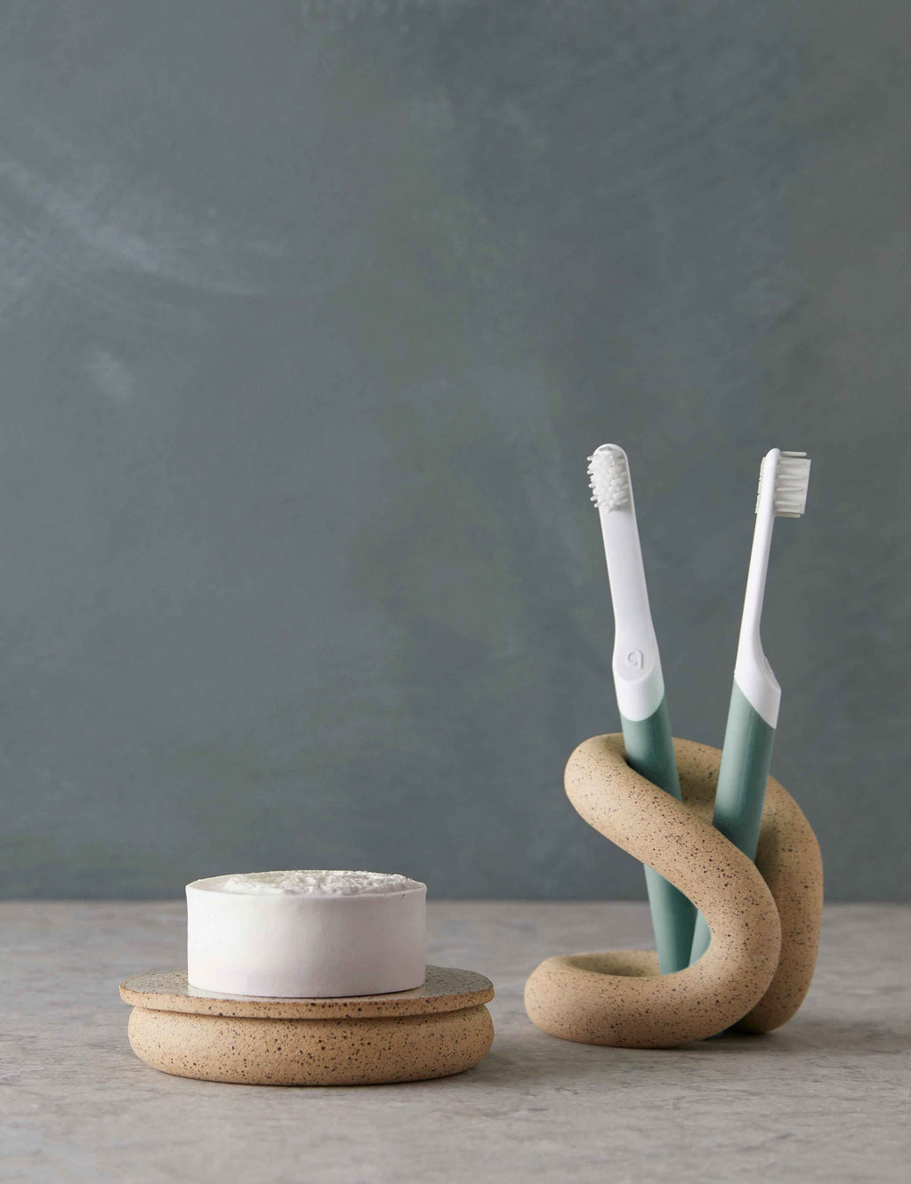 Oreo Toothbrush Holder | Handmade Ceramic, Multi-Use Design