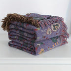 Peacock Loom: Cotton Blanket with Peacock Pattern & Decorative Tassels – for Sofa & Bedroom