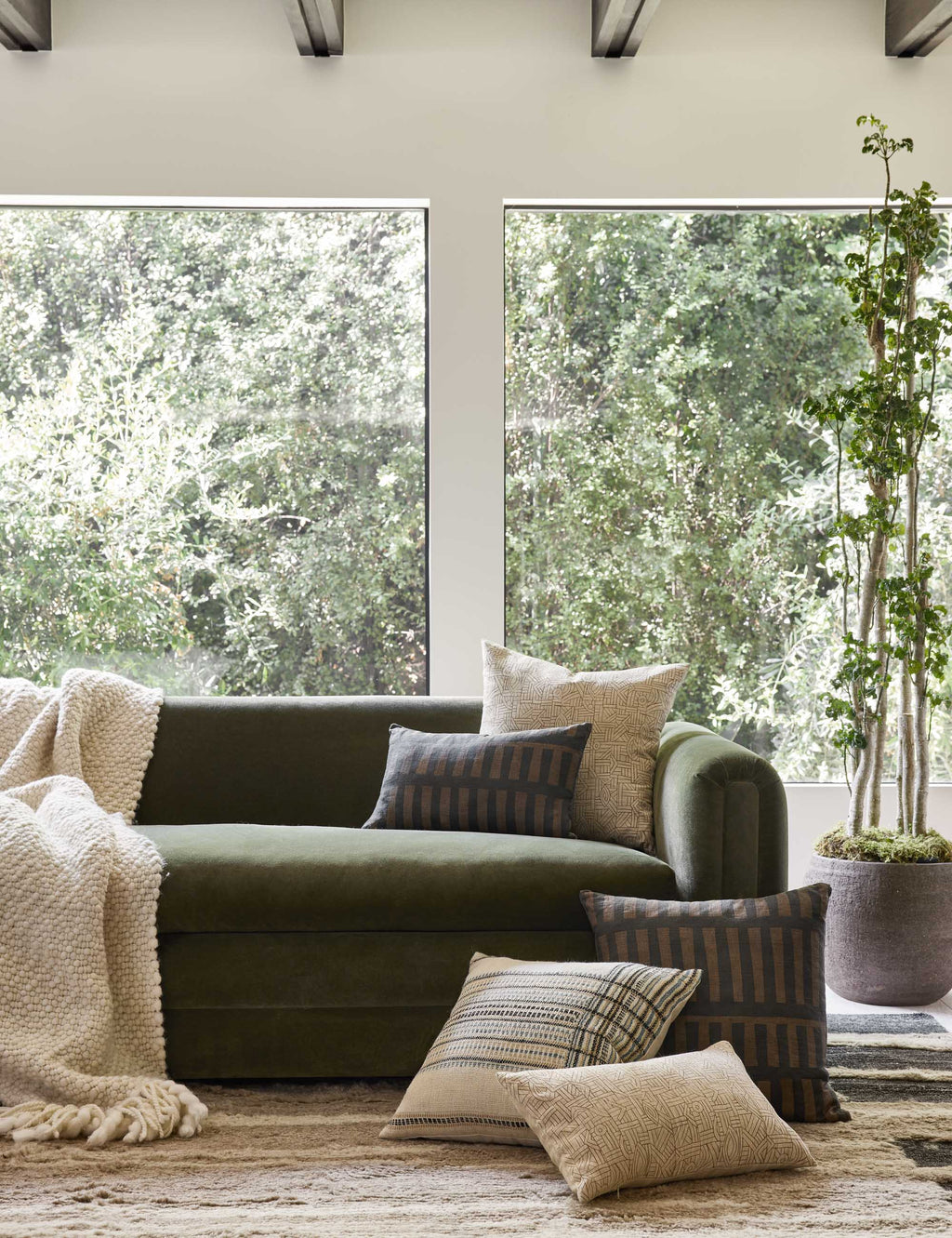 Kona Decorative Pillow | Soft Linen Weave, Geometric Pattern