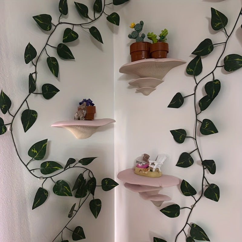 Mushroom Magic: Plastic Wall Shelf – Cute, Sturdy & Floating in Fairy-Tale Design for Children's Rooms & Living Rooms