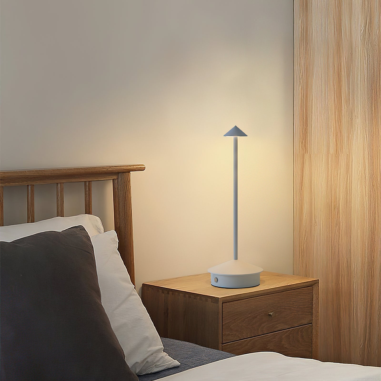 Pina Waterproof Rechargeable Wireless LED Table Lamp (Built-in Battery)