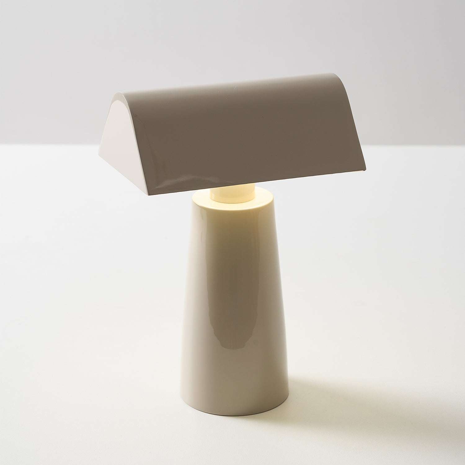 Caret Cordless Table Lamp with Pyramid Top