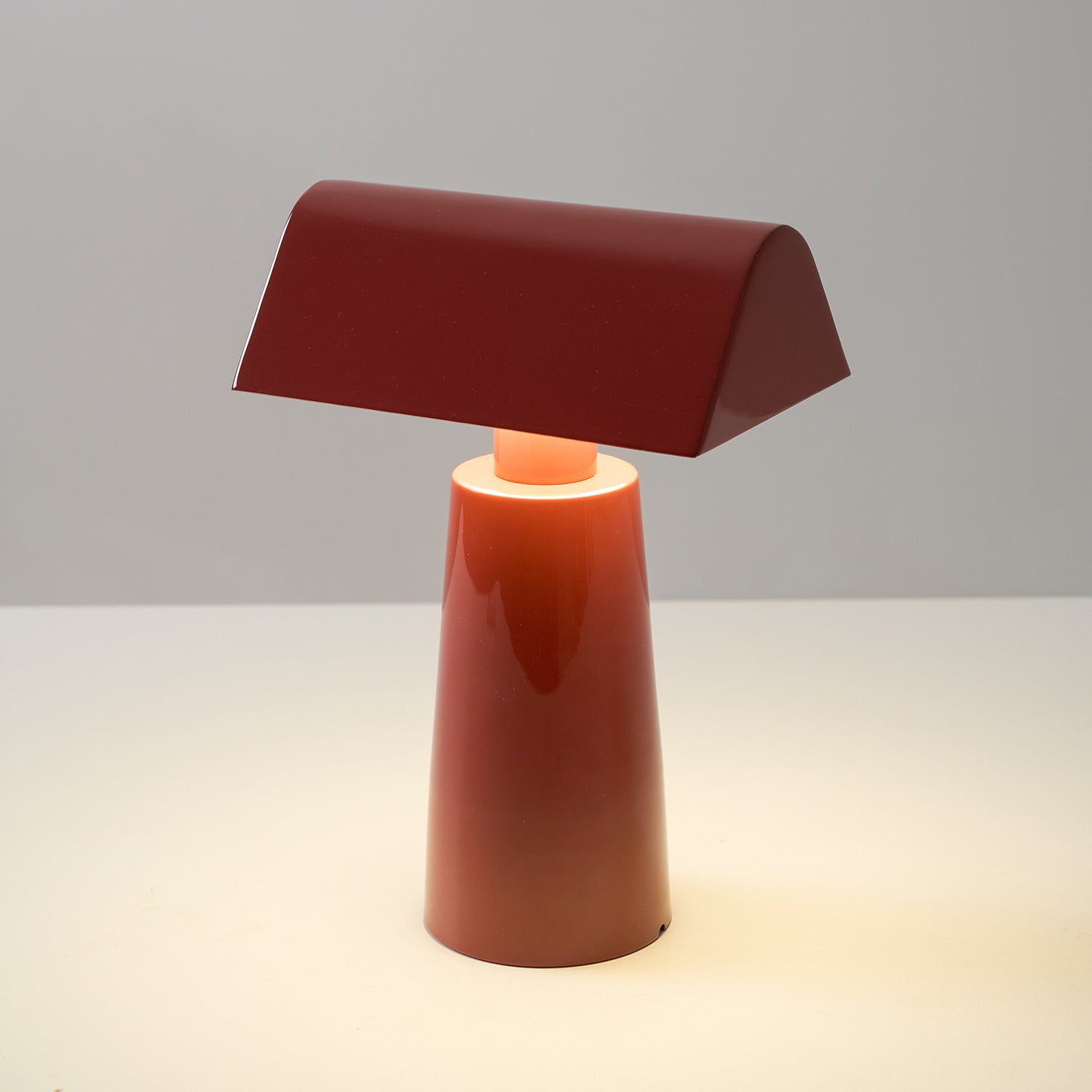 Caret Cordless Table Lamp with Pyramid Top