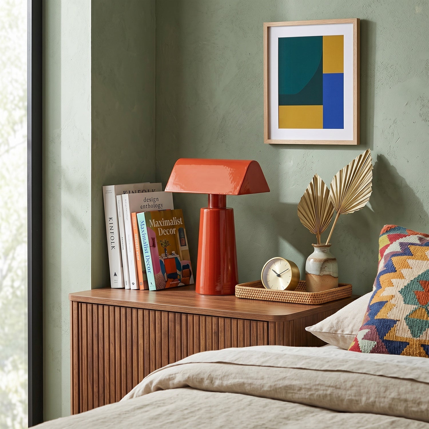 Caret Cordless Table Lamp with Pyramid Top