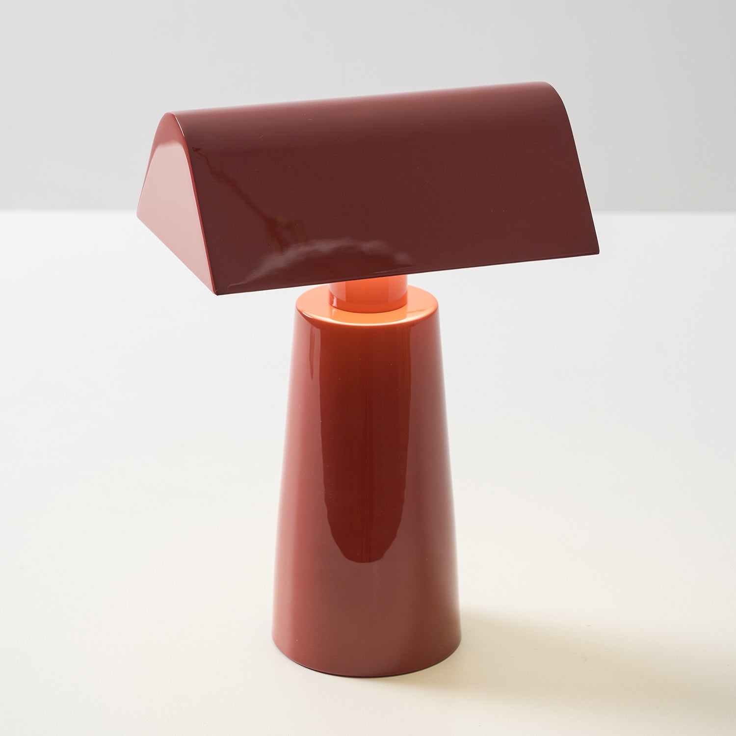 Caret Cordless Table Lamp with Pyramid Top