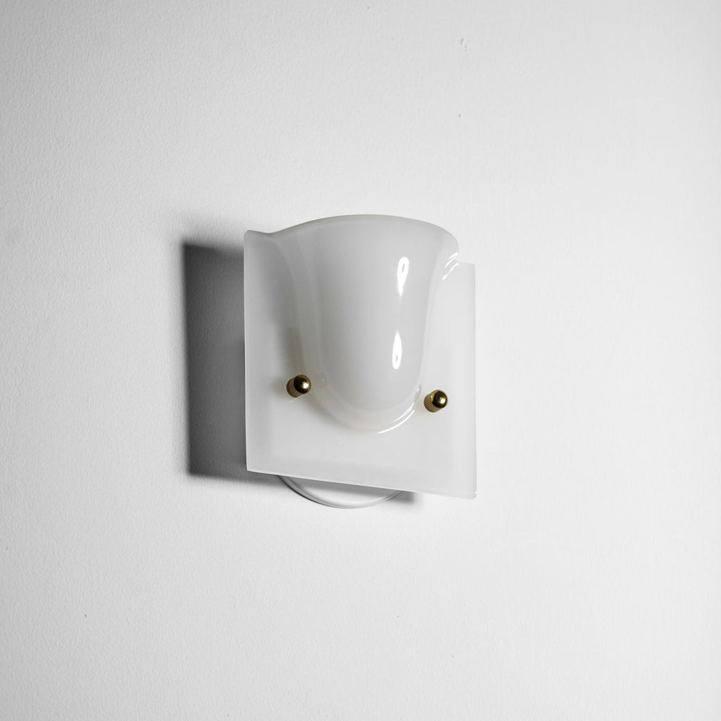 Mollo Folded Resin Wall Sconce