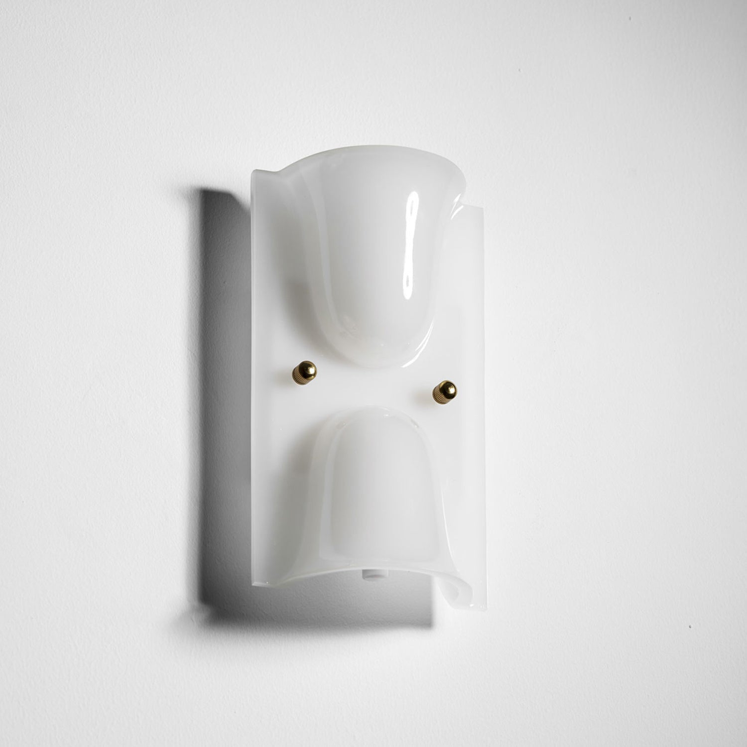 Mollo Folded Resin Wall Sconce