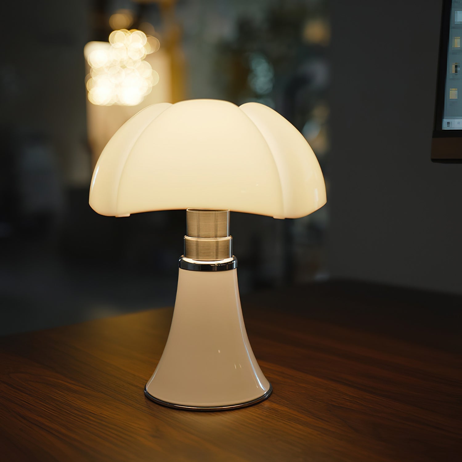Mini Domed Cordless Table Lamp