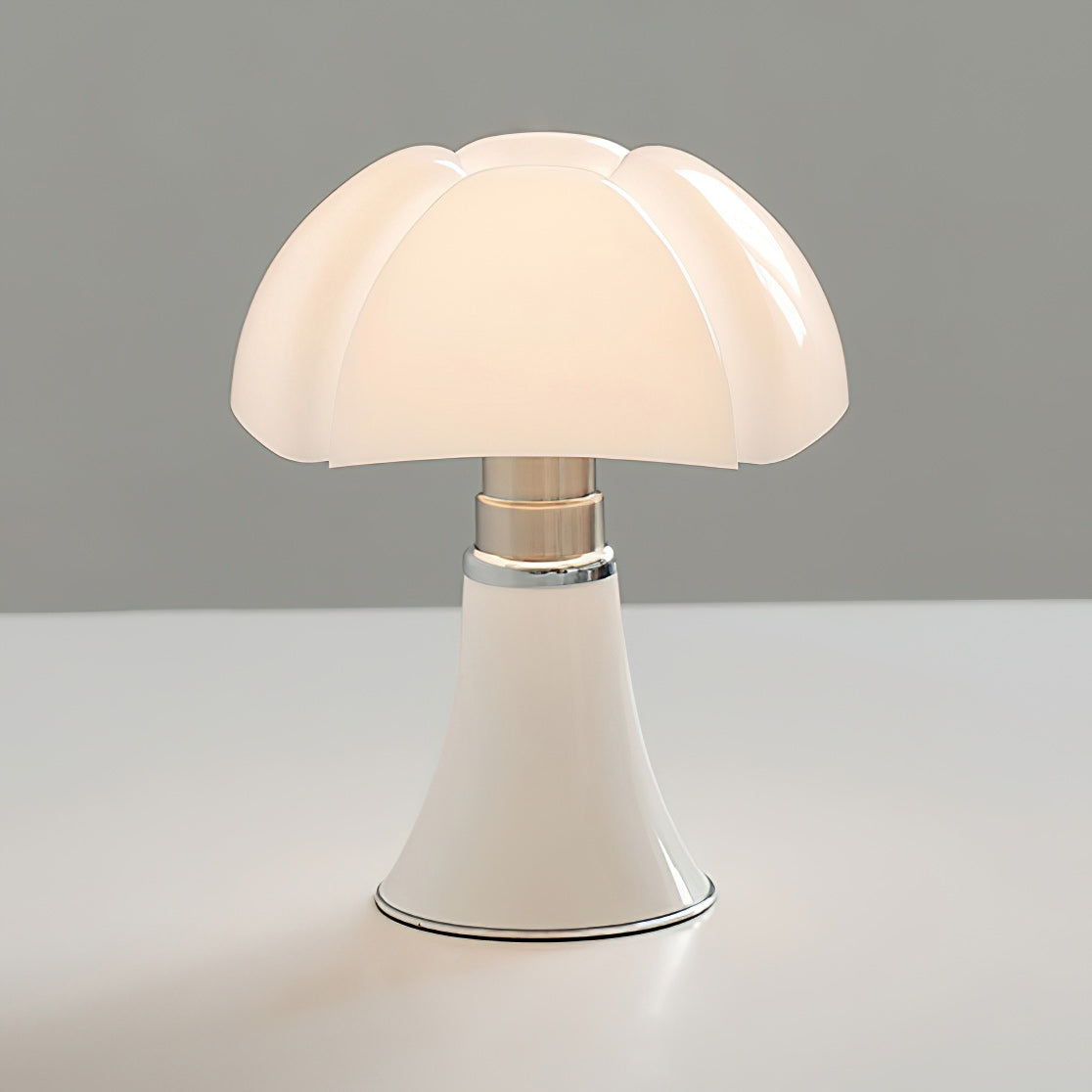 Mini Domed Cordless Table Lamp