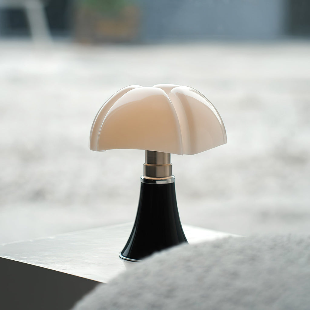 Mini Domed Cordless Table Lamp