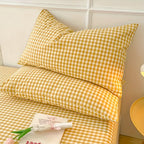 PlaidComfort: Checkered Pillowcase in Classic Design – Easy Care & Decorative for Living Areas (Set of 2)